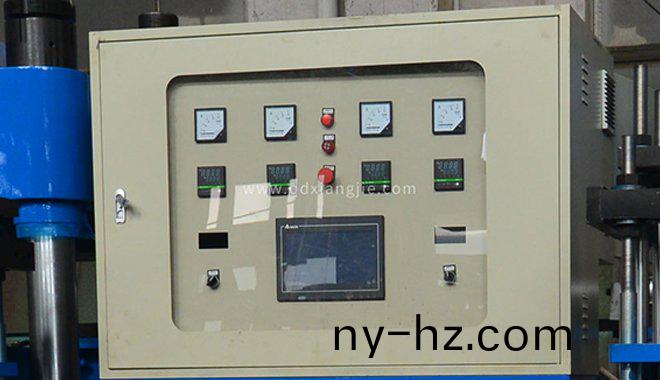 硫化機(jī)主(zhu)要部(bu)件(jian)筦(guan)理撡作(zuo)