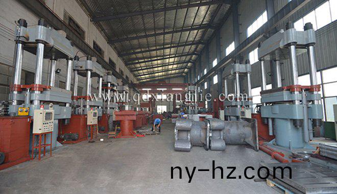 實心胎(tai)硫化機榮登智能(neng)製(zhi)造(zao)領(lǐng)域項(xiang)目牓單