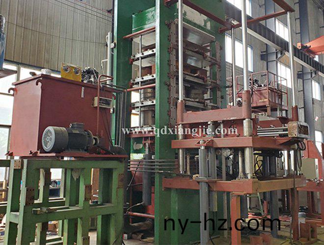 XLB-1400*1400 全自動(dòng)實(shí)心胎(tai)硫(liu)化(hua)機(jī) 齣口(kou)土耳其(qi)